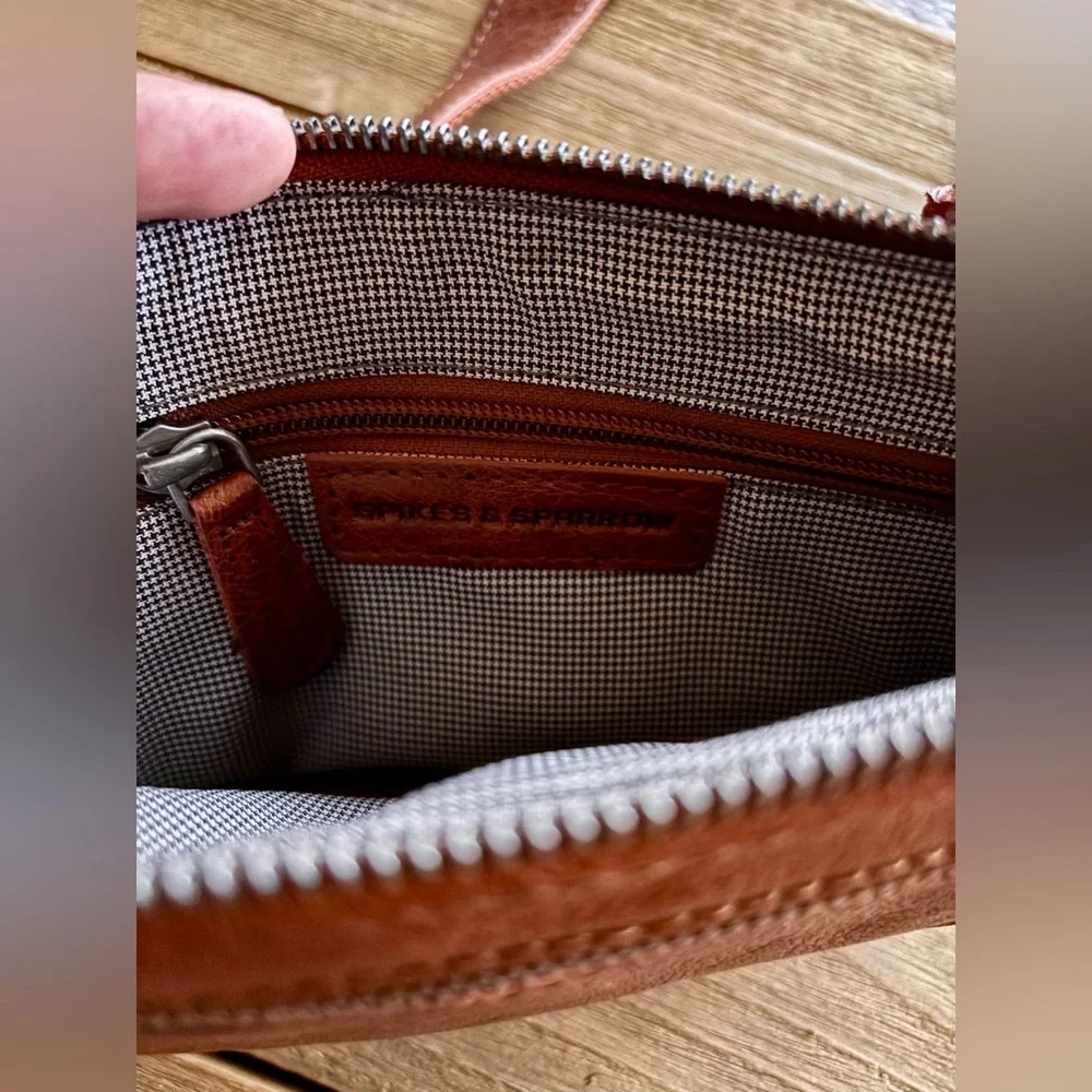 SPIKES & SPARROW LEATHER HIP BAG OREGON - BRANDY COGNAC - Picture 9 of 12